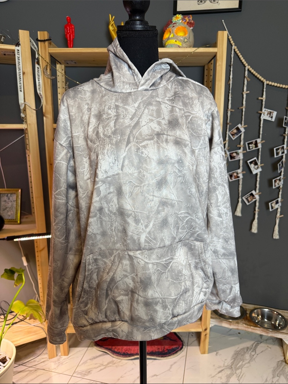 Men's Gray Marbled Hooded Pullover Sweatshirt